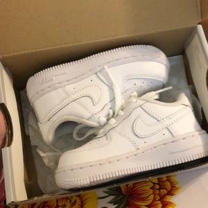 BRAND NEW- Nike Air Force 1